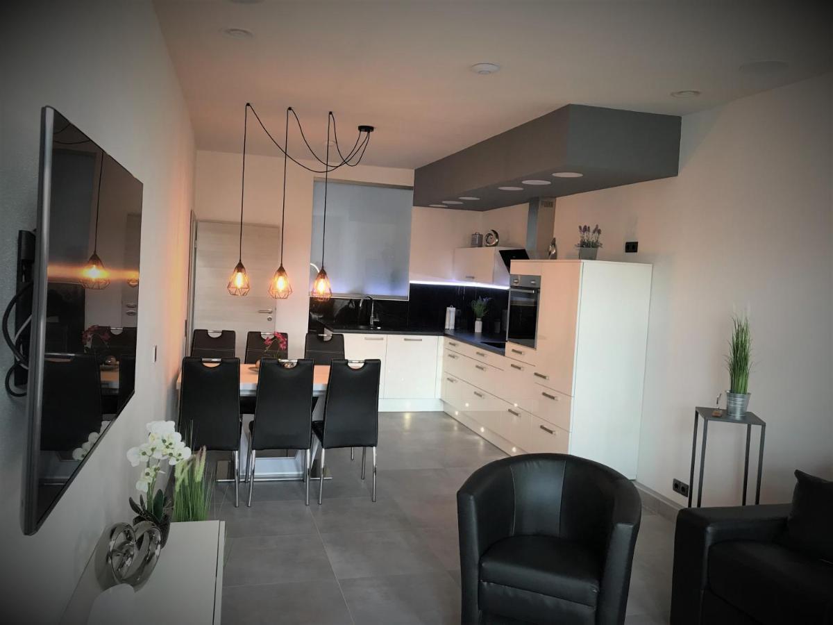 Salzhausblick Family Apartments - Zentrale Lage Am Salzhaus - Mwst-Rechnung Verfuegbar 치타우 외부 사진